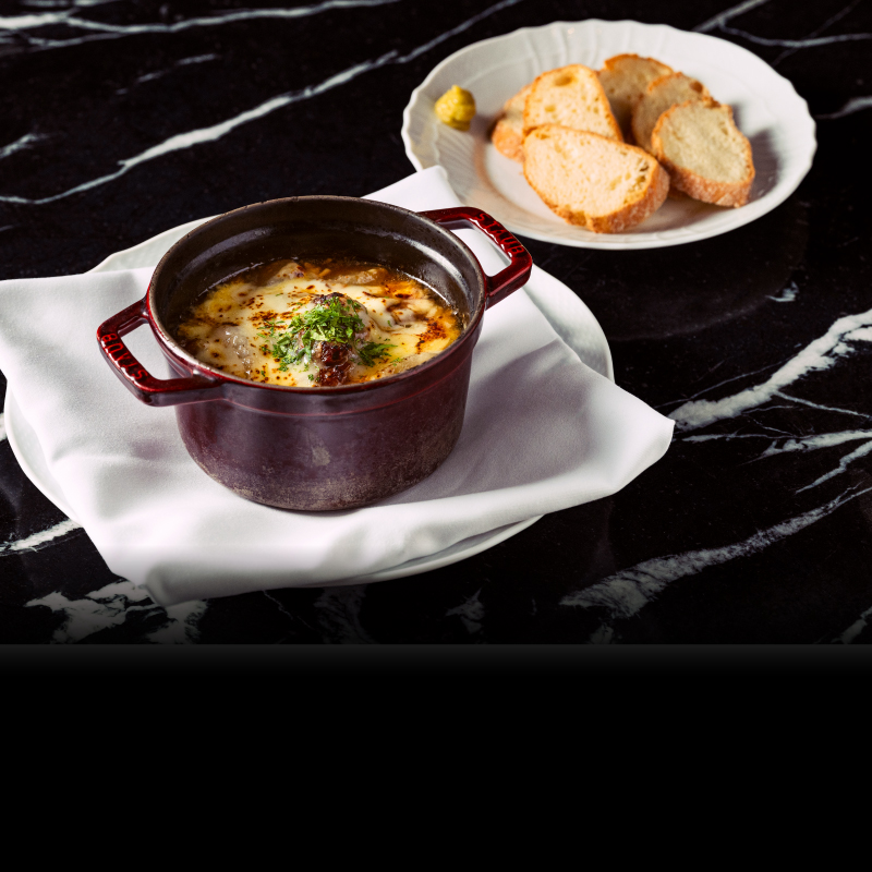 豚のフレンチ風ソーキ煮